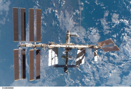 ISS von STS 122 3