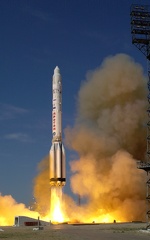 Proton-Start mit Swesda am 2. Juli 2000