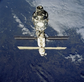 ISS aus Unity, Sarja und Svesda im September 2000