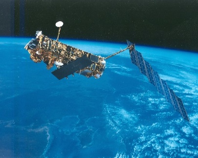 EnvisatinOrbit512esa