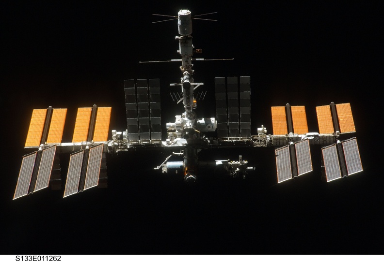 s133e011262at7mar2011.jpg