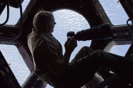 iss022e083739at7mar2010nasa