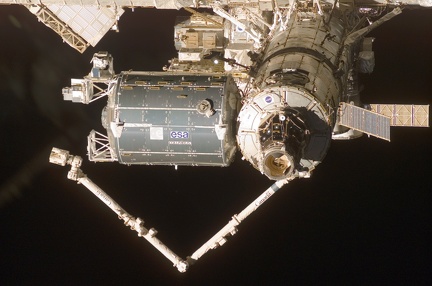 STS122dockedColumbusNASA