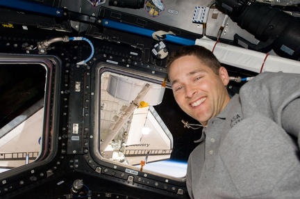 STS131JamesDuttonCupolanasa