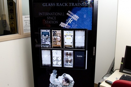 ISS Glass Rack Trainer