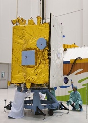 Insat3DCU2etposesurbati00052