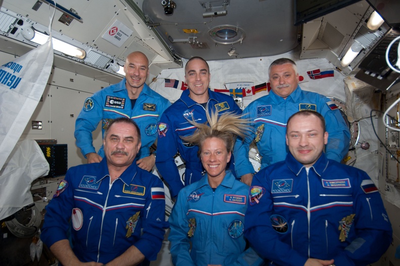 exp36crew.jpg
