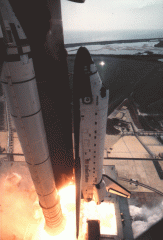 sts46launchclosenasa
