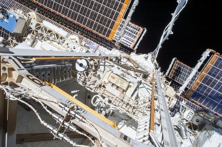 ISS Außenbord Kabel