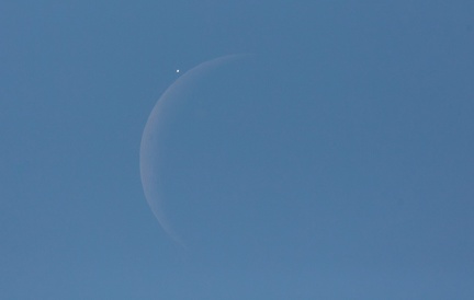 Mond-Durchgang vor Venus