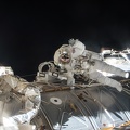 Timothy Peake im Raumanzug bei EVA