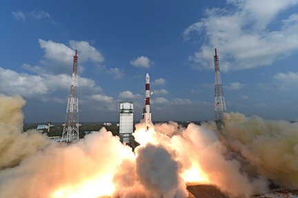4c374241pslvc37isro
