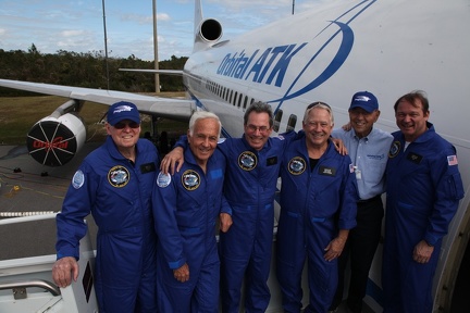 KSC20161210PHSWW010032NASABillWhite