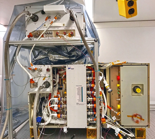 Cold Atom Lab IMG_4854.jpg