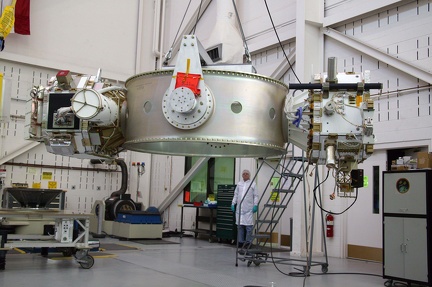 DSX Satelliten starten auf Falcon Heavy STP-2