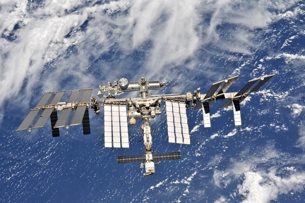 ISS - Fly Around