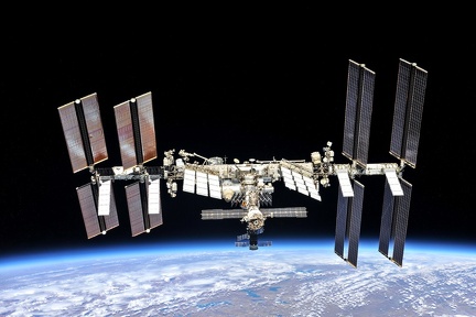 ISS - Fly Around