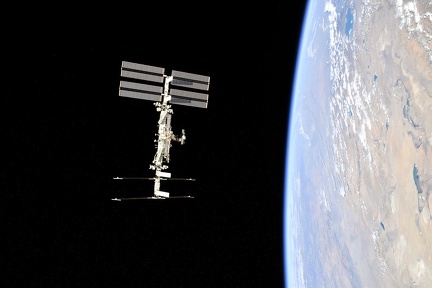 ISS - Fly Around