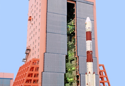 pslvc45comingoutofvabisro