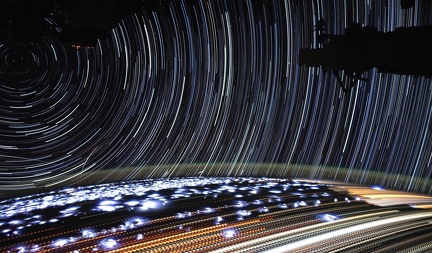 ISS - Blick auf die nächtliche Erde