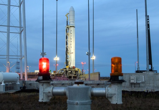Antares Cygnus CRS-12 - Rollout 