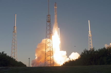 20151364NASATonyGrayTimPowers