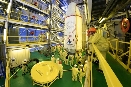 Cheopsarrivesatpad6ESAMPedoussaut