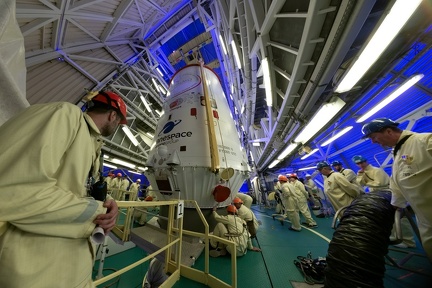 Cheopsarrivesatpad8ESAMPedoussaut