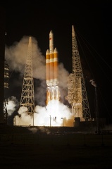 KSC20180812PHAWG060016NASATonyGrayTimPowers