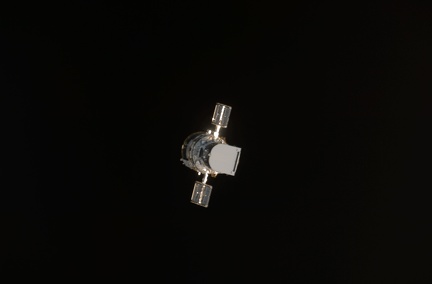 STS125at13May2009nasa