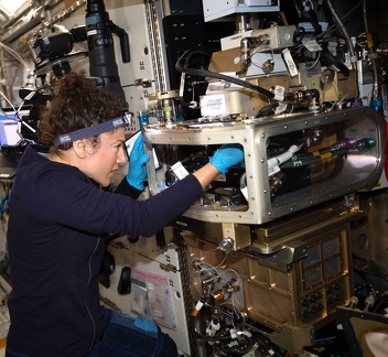 ISS - Fluids Integrated Rack