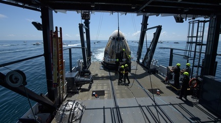 Crew Dragon Demo 2 - Landung
