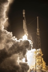 Falcon 9 mit SXM-8 - Start