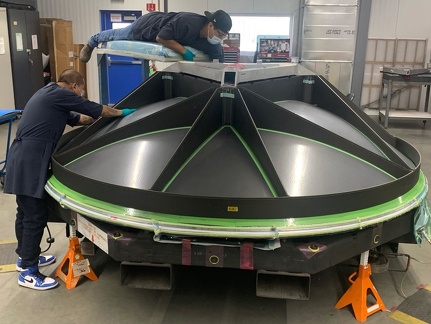 High-Gain-Antenne im Aufbau