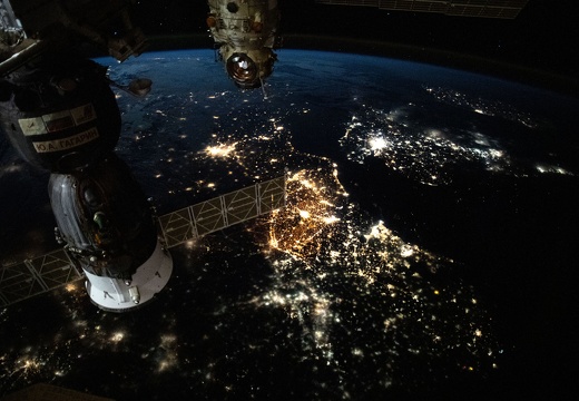 Westeuropa bei Nacht von der ISS aus gesehen