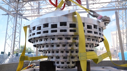 Der SHIELD-Prototyp wurde am Fallturm befestigt